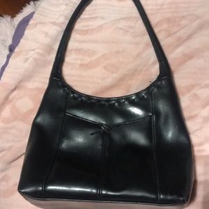 Cute danty vintage black hang bag (good quality)